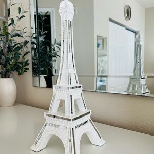 Eiffel Tower Statue Decor Mirrored, White